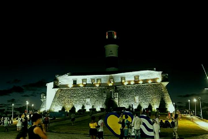 Escorts Farol, Brazil — Local Companions