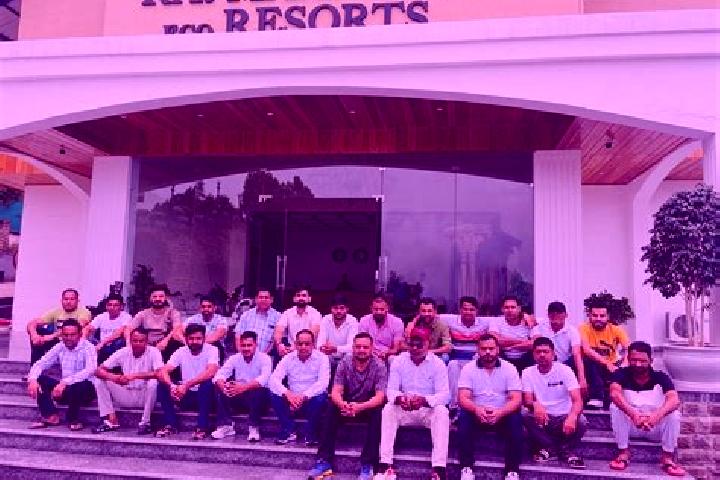 Escorts Fatehgarh, India — Local Companions