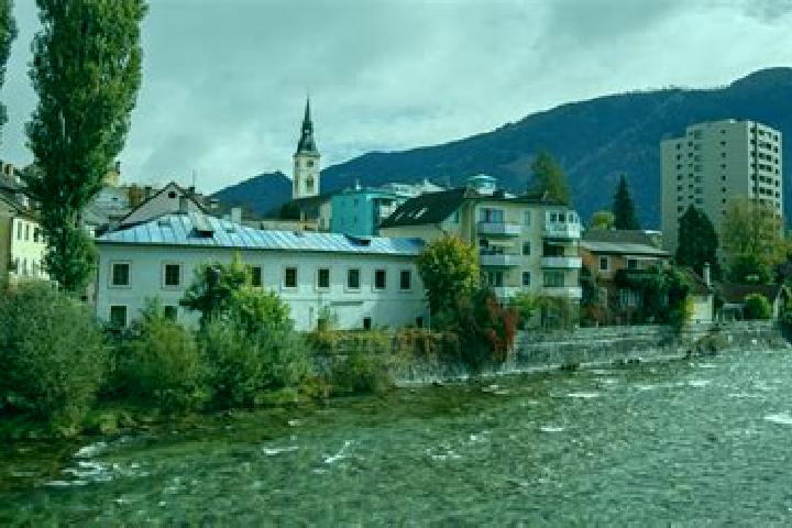 Escorts Feistritz an der Drau, Austria — Local Companions