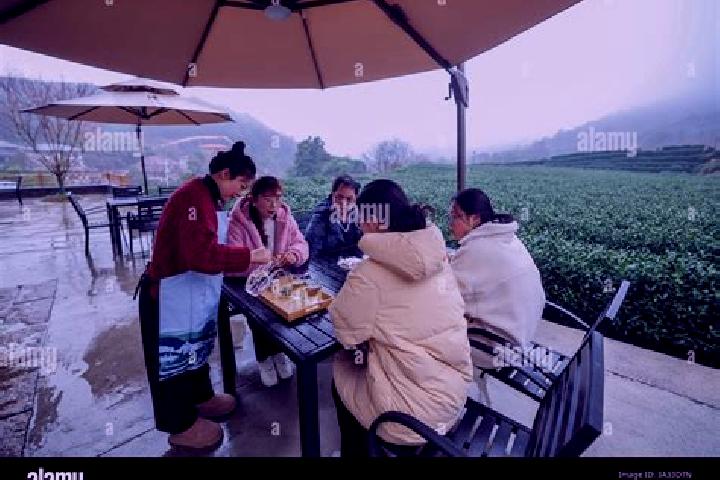 Escorts Fengling, China — Local Companions