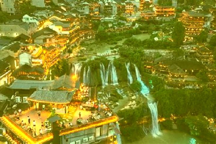 Escorts Fengsheng, China — Local Companions