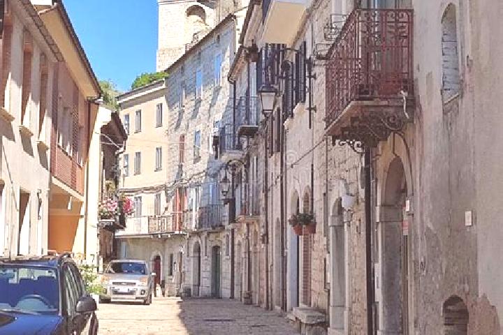 Escorts Ferrazzano, Italy — Local Companions