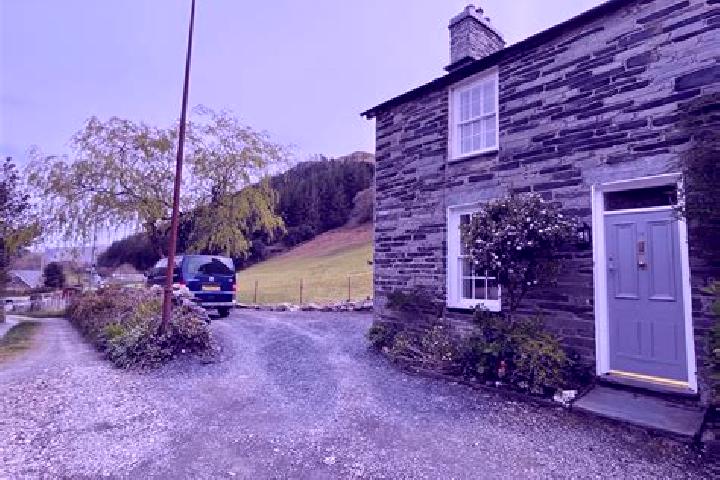 Escorts Ffestiniog, United Kingdom — Local Companions