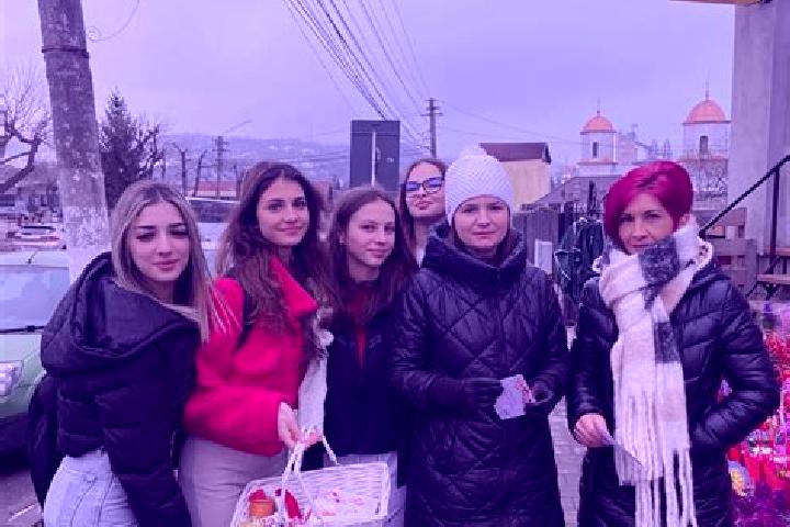 Escorts Fieni, Romania — Local Companions
