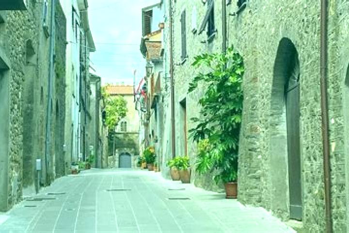 Escorts Filattiera, Italy — Local Companions