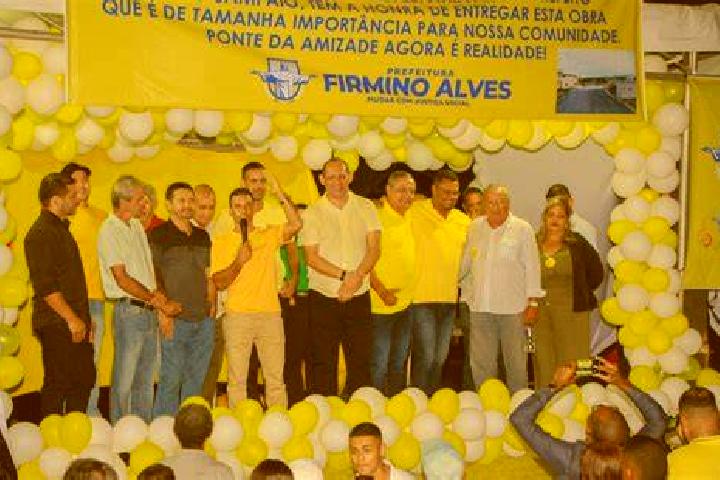 Escorts Firmino Alves, Brazil — Local Companions