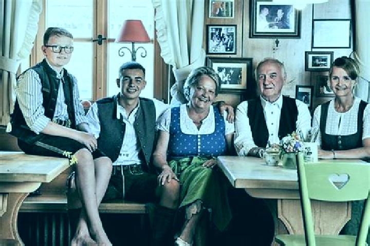 Escorts Flintsbach, Germany — Local Companions