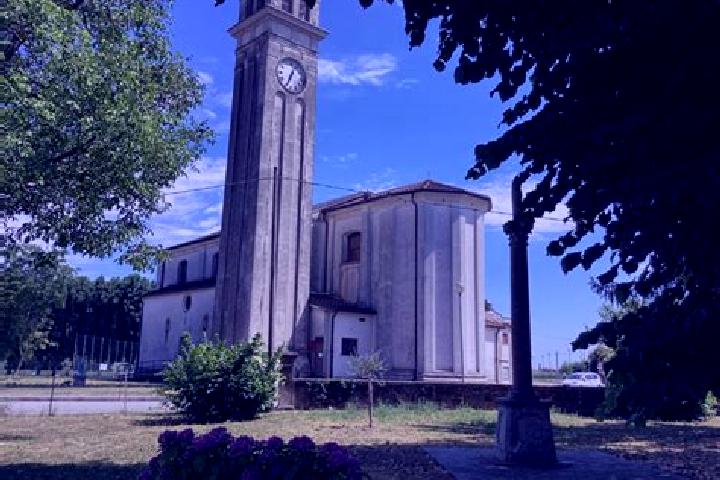Escorts Fossalta Maggiore, Italy — Local Companions