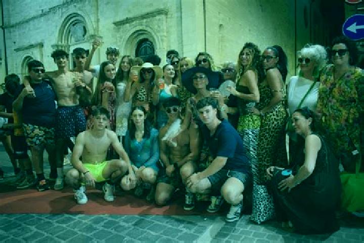 Escorts Fossato di Vico, Italy — Local Companions