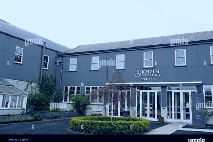 Escorts Foxford, Ireland — Local Companions
