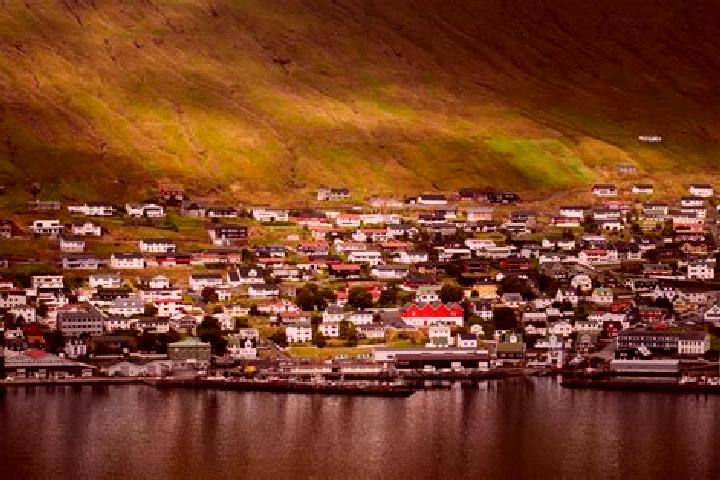 Escorts Fuglafjordur, Faroe Islands — Local Companions