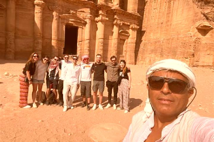 Escorts Fuqu , Jordan — Local Companions