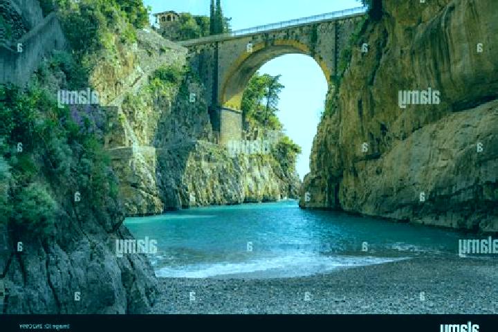 Escorts Furore, Italy — Local Companions