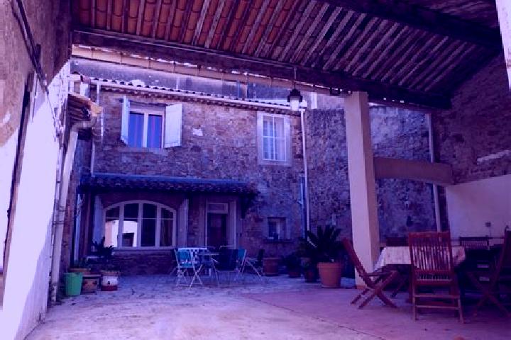 Escorts Gabian, France — Local Companions