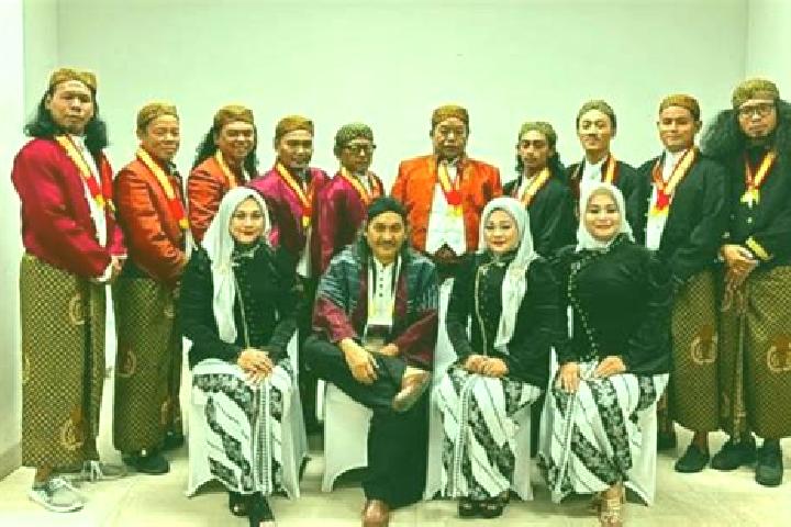 Escorts Ganjur, Indonesia — Local Companions