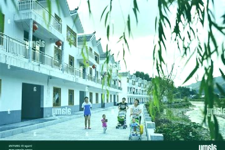 Escorts Gaoluo, China — Local Companions