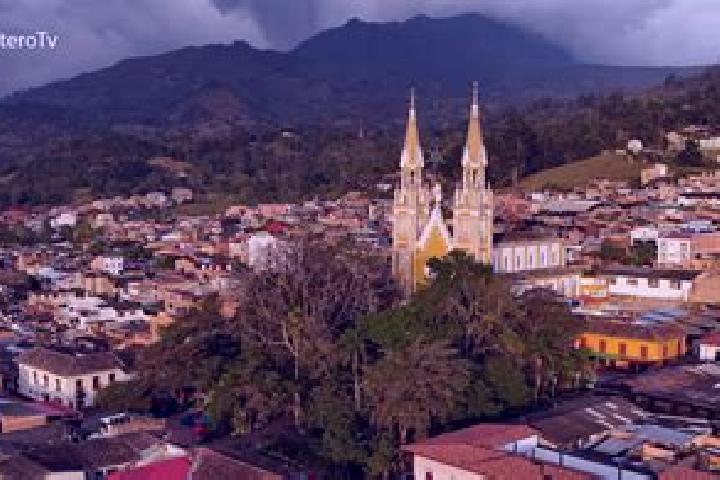Escorts Garagoa, Colombia — Local Companions