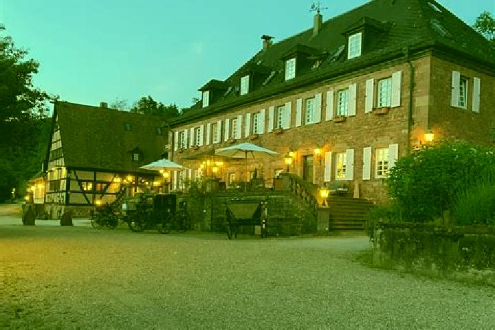 Escorts Gauting, Germany — Local Companions