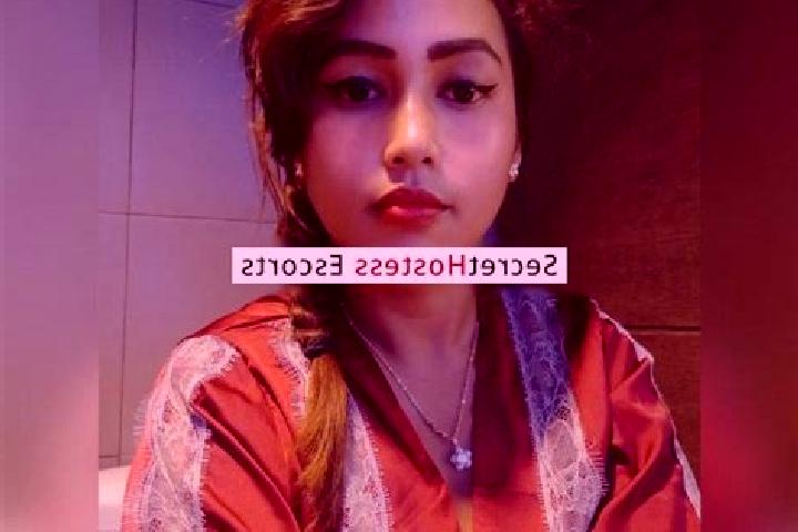 Escorts Gewok, Indonesia — Local Companions