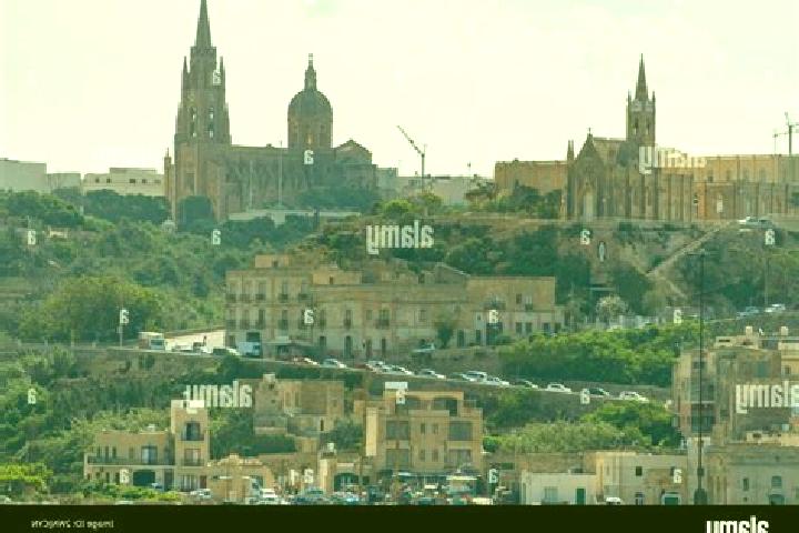 Escorts Ghajnsielem, Malta — Local Companions