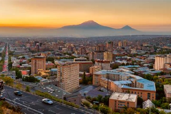 Escorts Ghazanchi, Armenia — Local Companions
