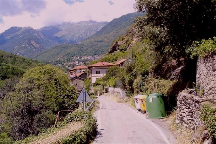 Escorts Giaglione, Italy — Local Companions