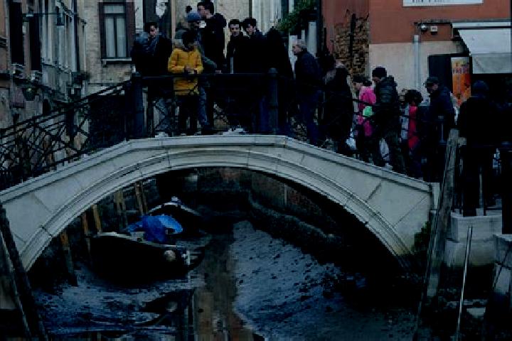 Escorts Giuggianello, Italy — Local Companions