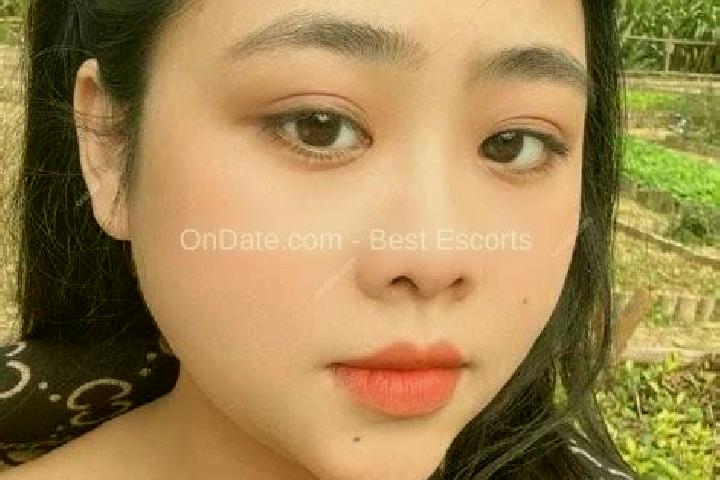 Escorts GJinh Van, Vietnam — Local Companions
