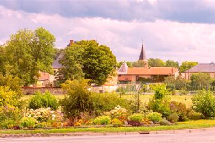 Escorts Glaire, France — Local Companions