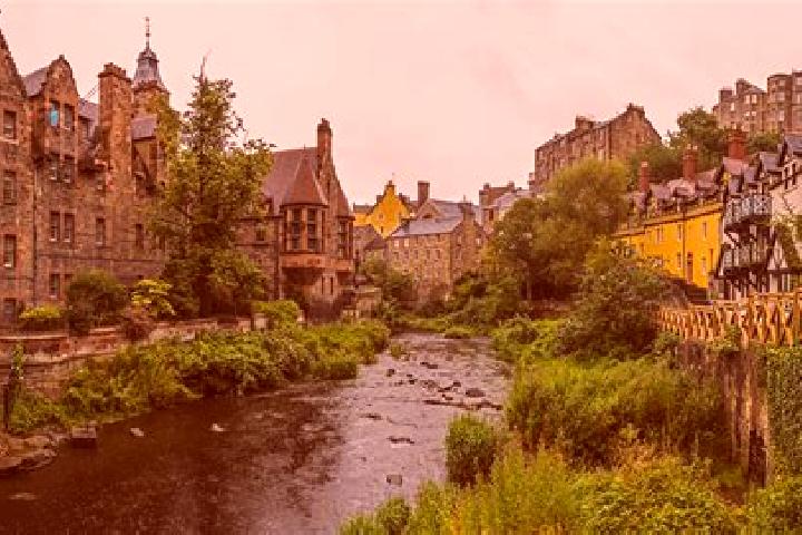 Escorts Glenochil Village, United Kingdom — Local Companions