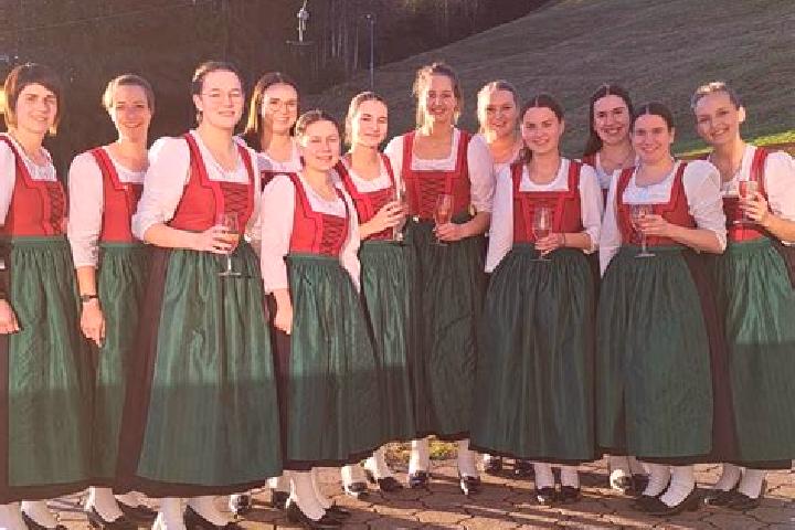 Escorts Goefis, Austria — Local Companions