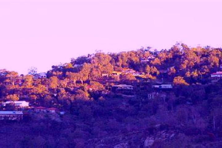 Escorts Gooseberry Hill, Australia — Local Companions