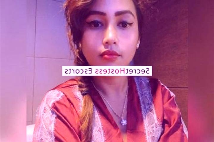 Escorts Gotputuk, Indonesia — Local Companions