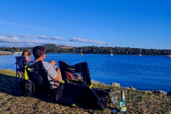 Escorts Gravelly Beach, Australia — Local Companions