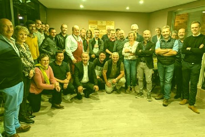 Escorts Grepiac, France — Local Companions