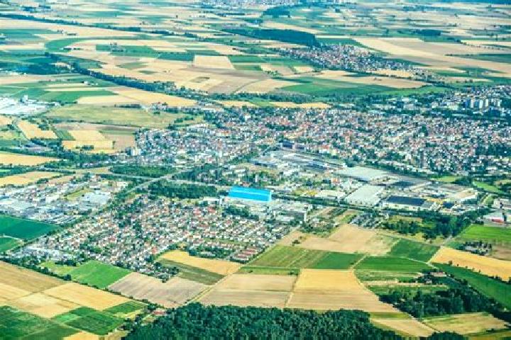 Escorts Gross-Gerau, Germany — Local Companions