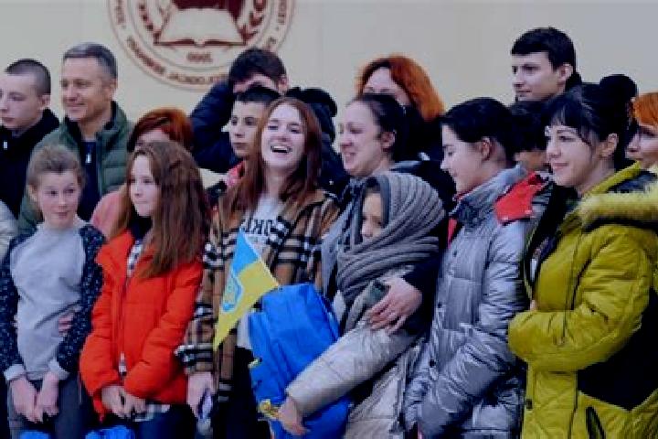 Escorts Grushevskaya, Russia — Local Companions