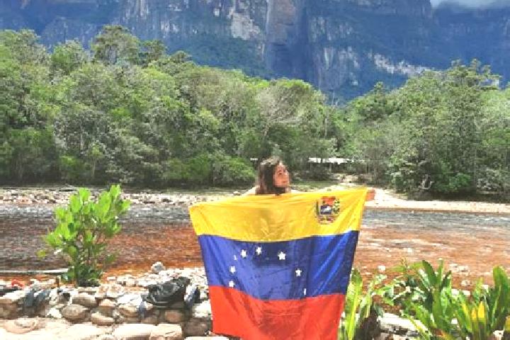 Escorts Guadarrama, Venezuela — Local Companions
