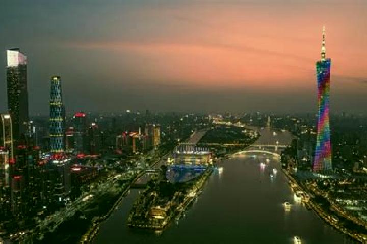 Escorts Guanzhu, China — Local Companions