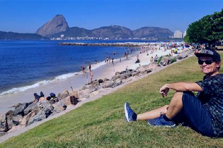 Escorts Guarda-Mor, Brazil — Local Companions