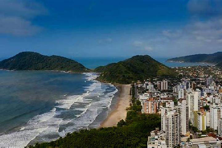 Escorts Guaruja do Sul, Brazil — Local Companions