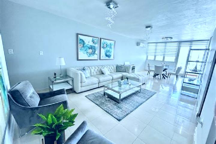 Escorts Guaynabo, Puerto Rico — Local Companions
