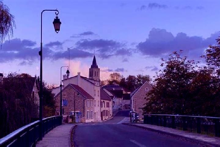 Escorts Guerard, France — Local Companions