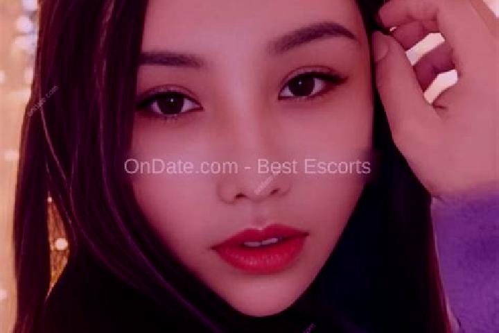 Escorts Gyamotang, China — Local Companions