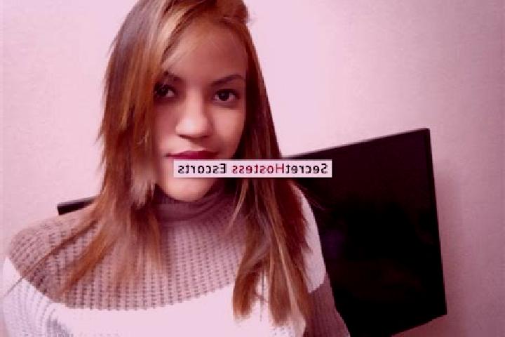 Escorts Hal shany, Belarus — Local Companions