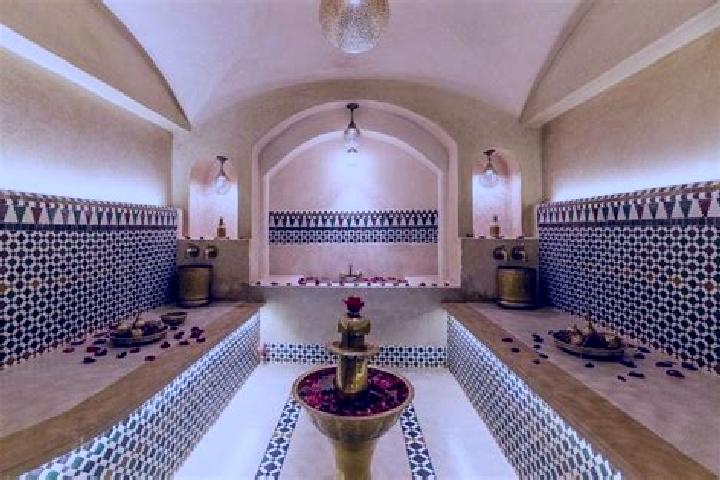 Escorts Hammam el Rhezez, Tunisia — Local Companions