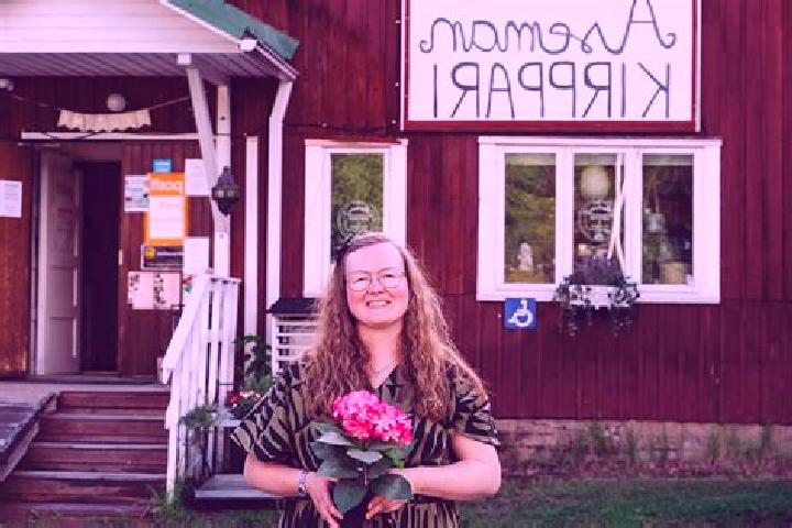 Escorts Hankasalmi, Finland — Local Companions