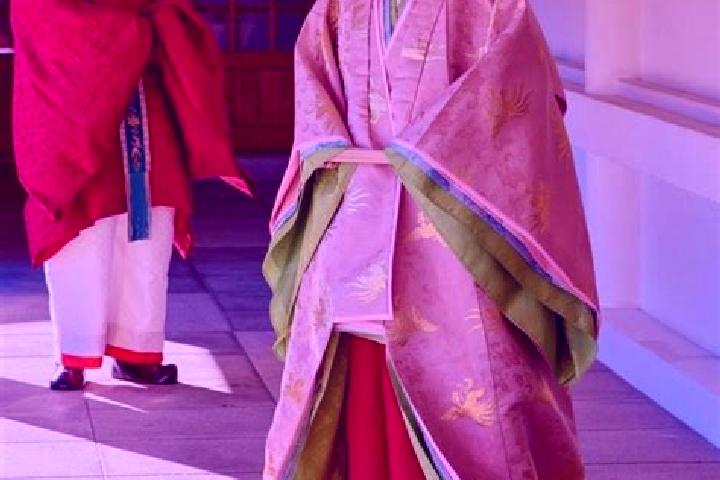 Escorts Heian, Japan — Local Companions