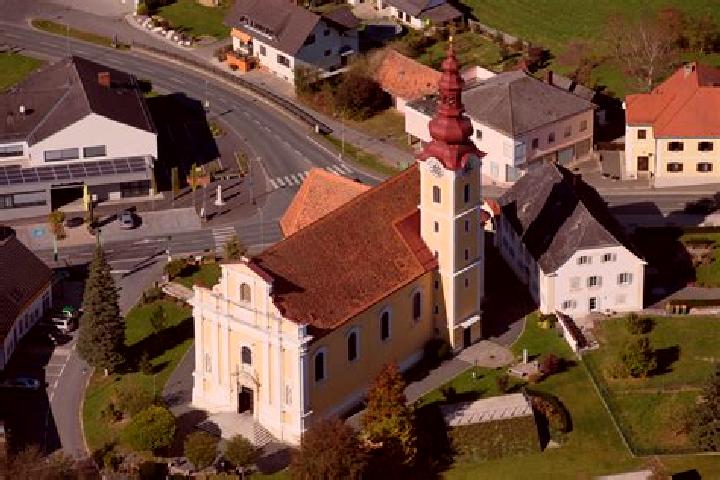 Escorts Heiligenkreuz am Waasen, Austria — Local Companions