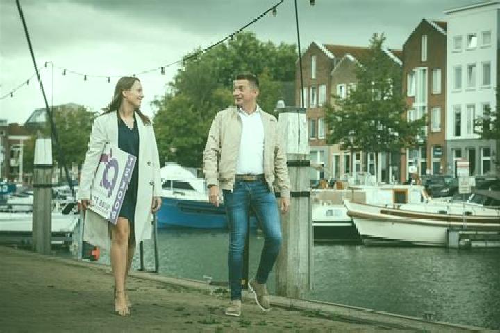 Escorts Heinenoord, Netherlands — Local Companions